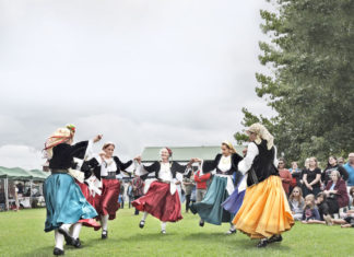 타우랑가다민족축제