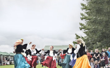 타우랑가다민족축제