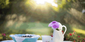 펜 하나 들고 노트하나 들고