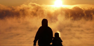 촛불이 아니라 횃불을!