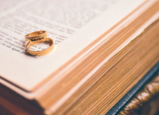 하나님의 가치관 회복 위해 기도해야