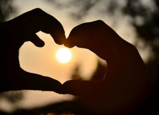 당신은 아직도 마케도니아 환상을 기다리는가?