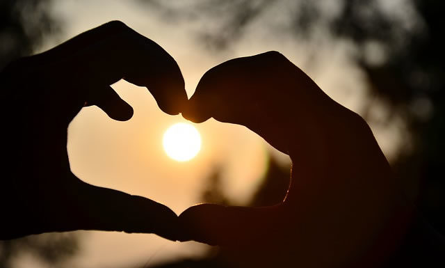 당신은 아직도 마케도니아 환상을 기다리는가?