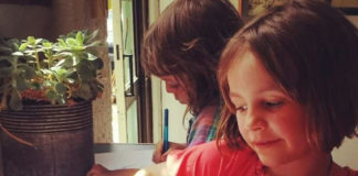 헤맬 때에 따라 갈 수 있는 길잡이, 성경