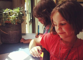 헤맬 때에 따라 갈 수 있는 길잡이, 성경