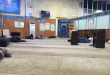 ‘이슬람 기도처소에서 누린 꿀잠’- 이란 테헤란