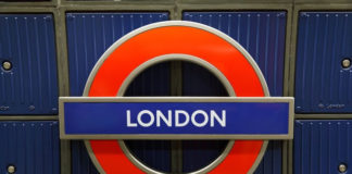 새로운 시작, 사진 속의 삶을 산다는 것