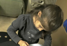 얼떨결에 초빙된 아랍유치원 영어선생님