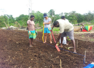 선교농장 통해 사람과 땅을 변화시킬 것을 믿어
