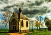 “하나님, 이 땅의 교회들을 회복 시키소서”