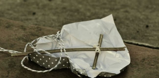 십자가가 보이는 삶이 참 그리스도인