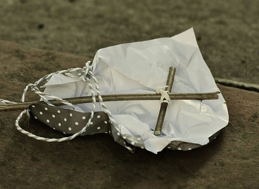 십자가가 보이는 삶이 참 그리스도인