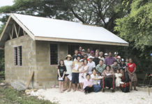 가난한 장애인을 위한 ‘집 지어주기’ 사역