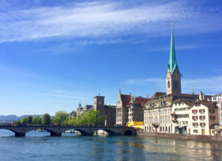 개혁주의적 프로테스탄트 사상을 개척한 츠빙글리