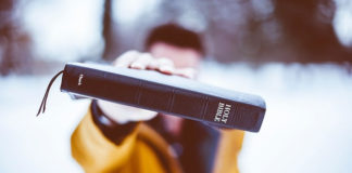 성경에서 삶으로, 삶에서 성경으로