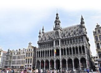 네덜란드의 두 개혁자 , 에라스무스와 메노 시몬즈