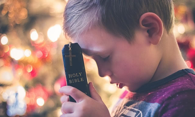 성경을 가까이 하지 않았어!