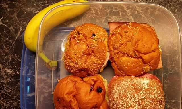 점심 싸주실래요?