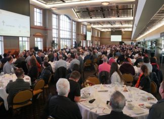 오클랜드 조찬 기도회