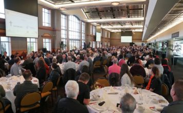 오클랜드 조찬 기도회