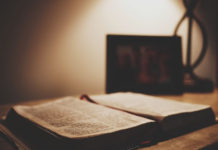 죽는 날까지 성경을 붙들어야