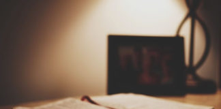 성경을 통해 말씀 하신 하나님