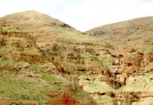 여리고를 지나 시험산으로 가신 예수