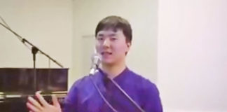 주의 손이 나를 붙드시네