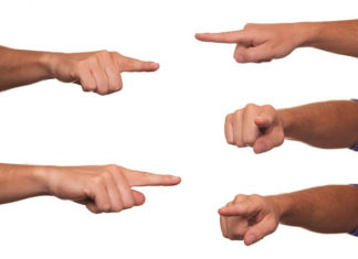 “너도 그렇잖아”