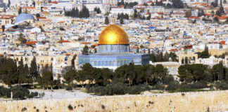 바위 하나 놓고 싸우는 세계 3대 종교 이야기