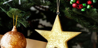 천사의 찬송을 들으라!