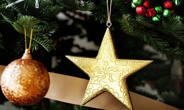 천사의 찬송을 들으라!