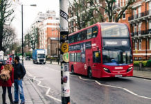 가만히 함께 있어 주는 것