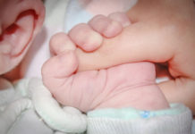 아빠가 낳은 아이