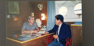 성경구입 모금 활동과 동역자들