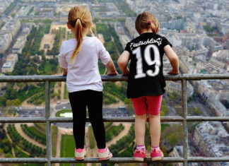 미래에 대한 두려움 속에서 하나님의 평화 간구해야