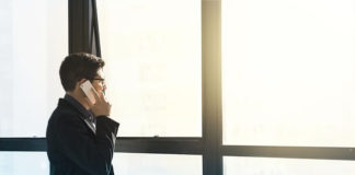 갑자기 걸려오는 한국에서의 전화