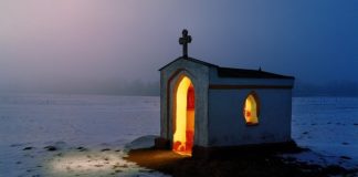 “교회의 터는 예수 그리스도시니”