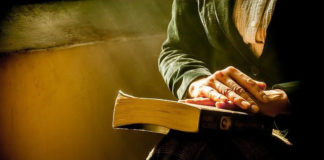 “Remain true to my name 내 이름을 굳게 잡아서”