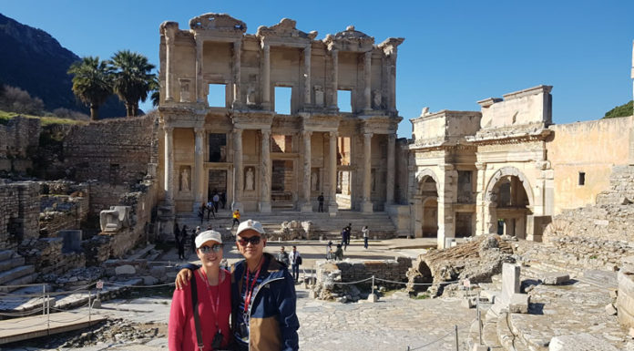 흠모할 퍼즐이 많은 에베소 교회 이야기