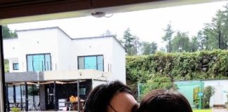 더 많이 놀게 하고 더 많이 안아주라