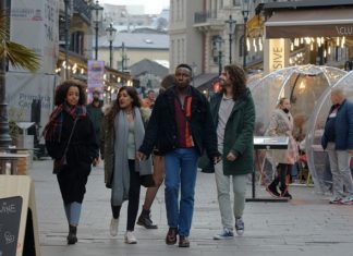 일상은 현재 진행형 입니다