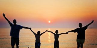 우리가 꿈꾸는 가정과 교회:고통을 소통으로