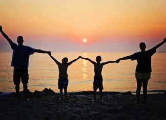 우리가 꿈꾸는 가정과 교회:고통을 소통으로