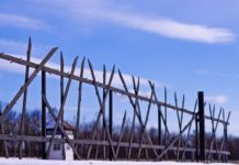 핍박 가운데서 신앙을 지키는 기독교인들의 순교