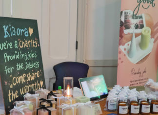 “교회 밖 교회의 역할”