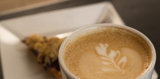 ‘라떼’는 ‘마리아’