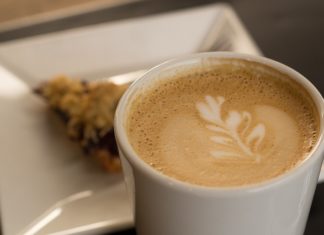 ‘라떼’는 ‘마리아’