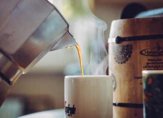 커피‘영접’ 후 약 10년이 지난 지금