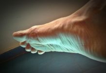 “우리의 발을 씻겨 주셨습니다”(요한복음 13:1~15)